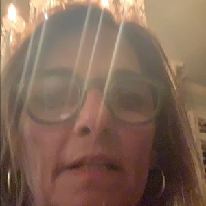 Meet your Posher, Anne